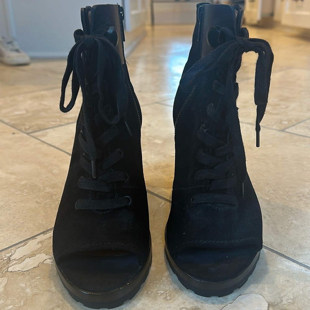 Frye Open Toe Bootie Size 7 - image 2